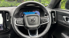 Volvo XC40 2.0 B4P Plus Dark 5dr Auto Petrol Estate